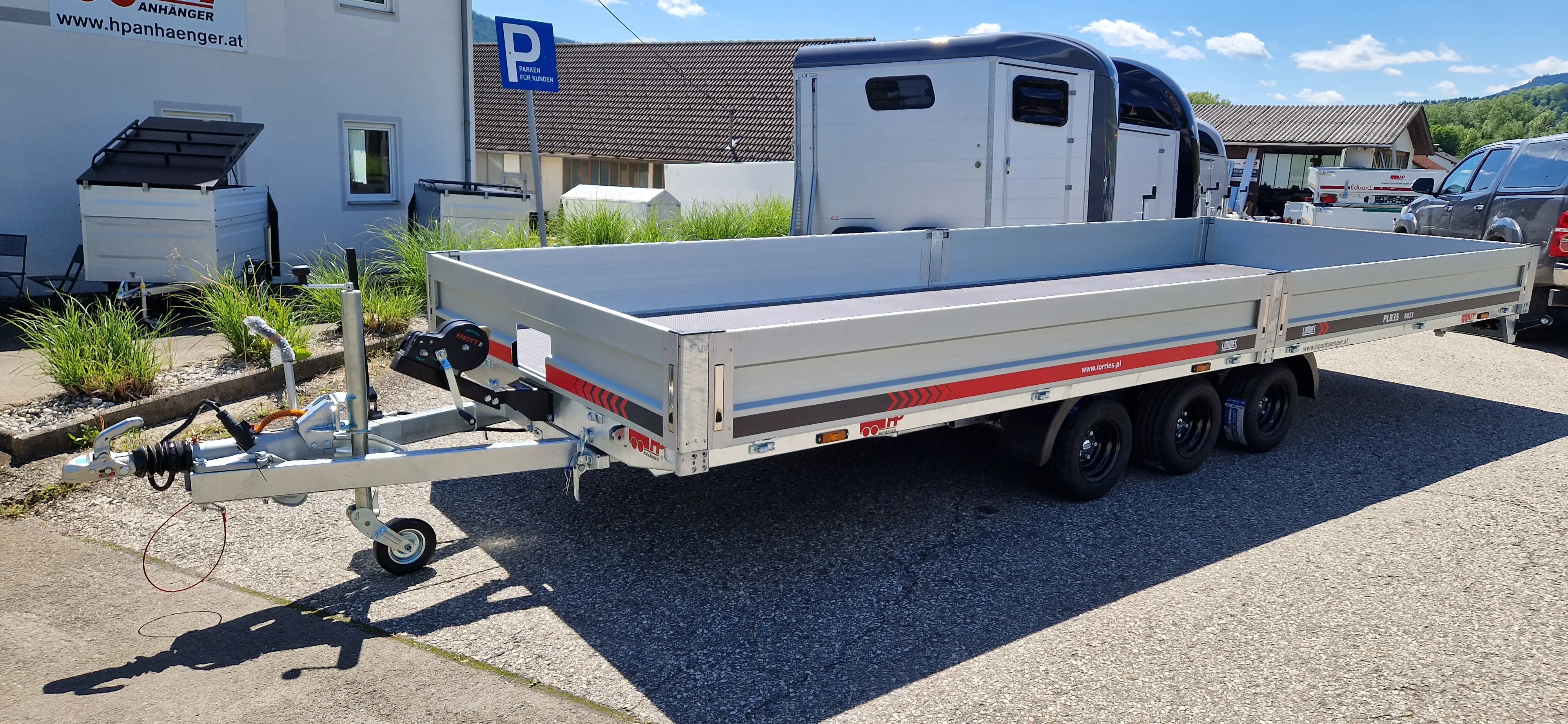 Autotransporter, Fahrzeugtransporter, Plateauanhänger HP 602135/3 ATPK 3-achs Lorries, 3500 kg Tandem, kippbar 