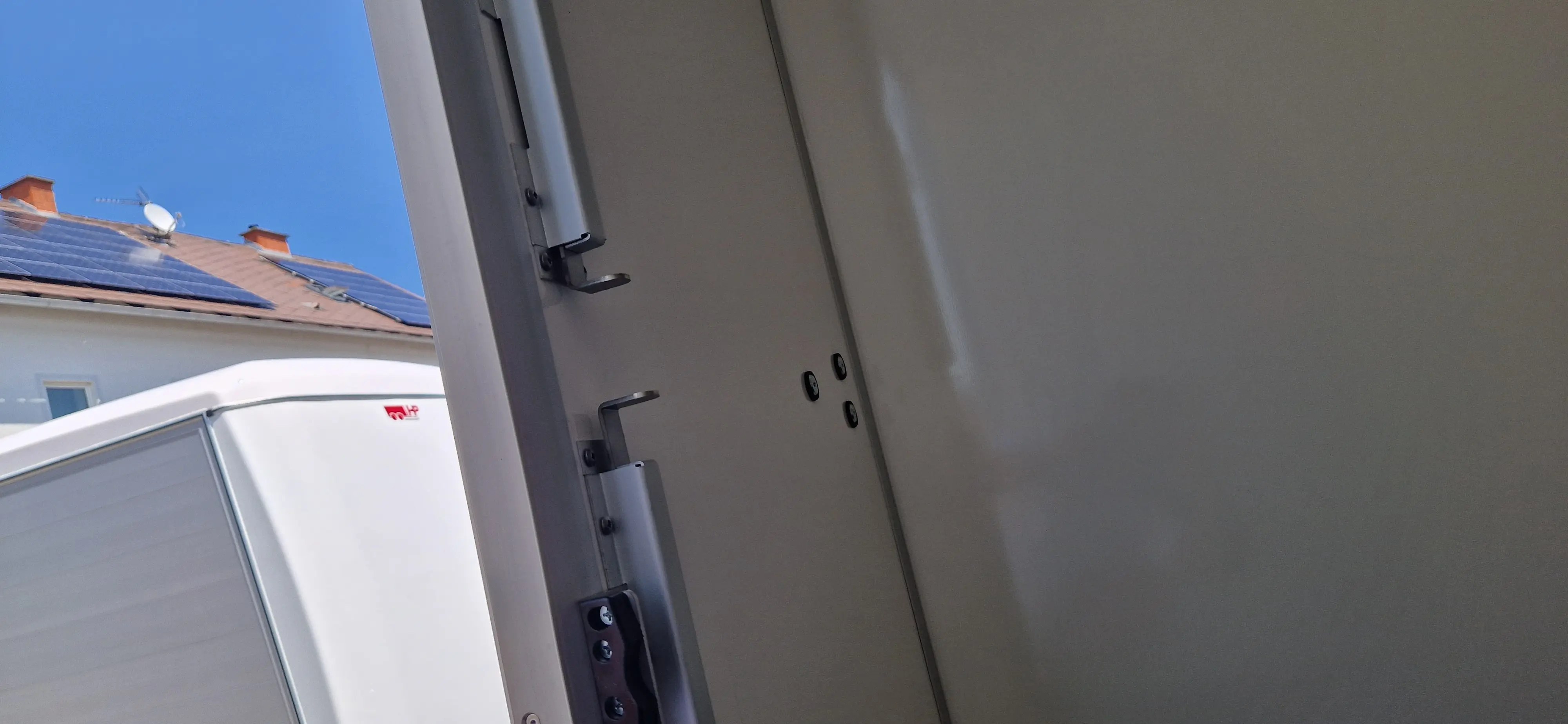 Humbaur Kühlanhänger HGK 25 32 18-21 PF60 Sondermodell mit 60 mm Wänden