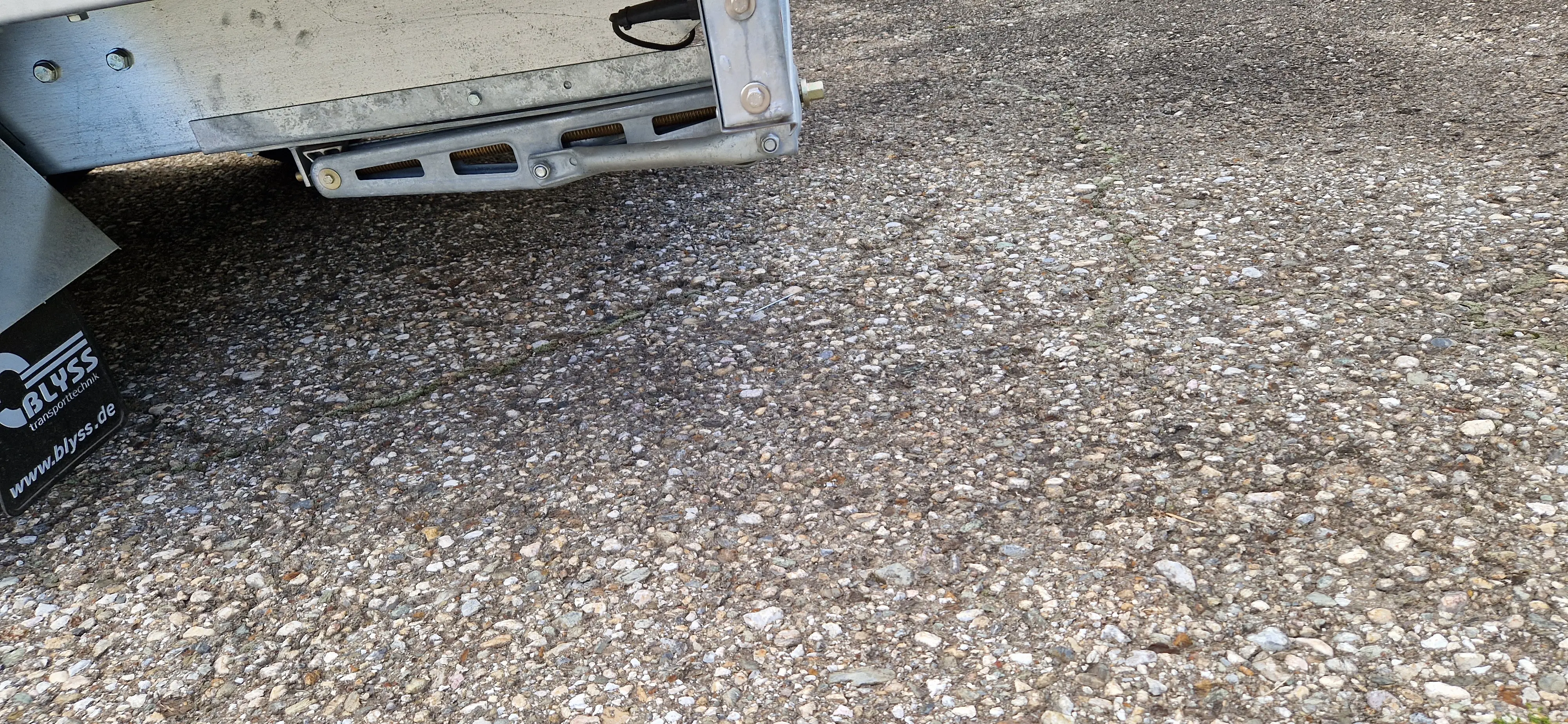 Kofferanhänger, PKW-Anhänger, Hochlader, HP 203018-18 HK, 2000 kg GG inkl. Niederfahrwerk