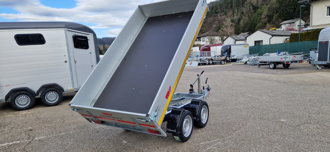 Rückwärtskipper, PKW-Anhänger Eduard 2514 TRK, 2510x1450x300mm, 2000 kg Tandem, hydraulisch mit Handpumpe