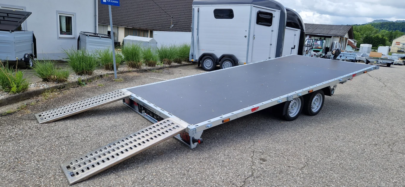 Autotransporter, Fahrzeugtransporter, Plateauanhänger HP 462135 ATPK Lorries, 3500 kg Tandem, kippbar