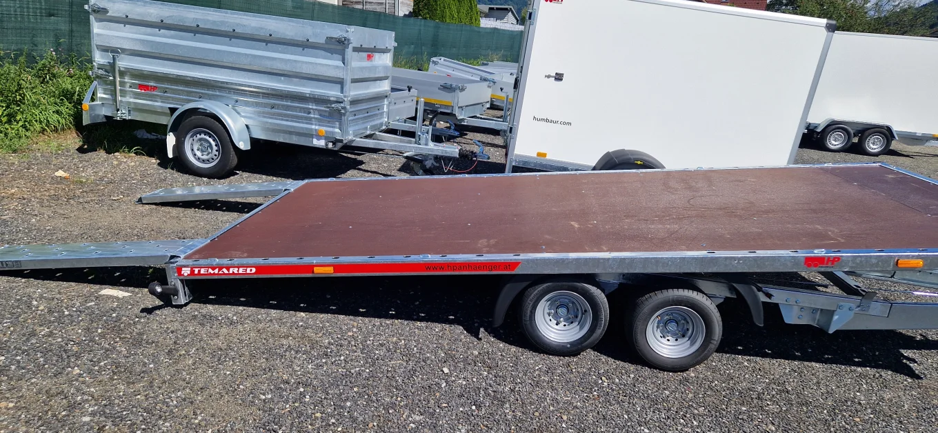 Autotransporter, Plateauanhänger - PKW-Anhänger HP 412130 ATPK, Fahrzeug u.- Universalanhänger mit geschlossenem Plateau-kippbar