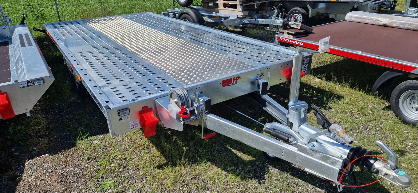 Autotransporter, Plateauanhänger - PKW-Anhänger HP 412130 ATPK, Fahrzeug u.- Universalanhänger mit geschlossenem Plateau-kippbar
