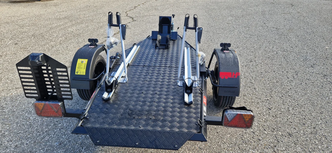 Motorradanhänger Lorries MT1, HP 240 UK, 750 kg ungebremst, über Seilzug absenkbar"