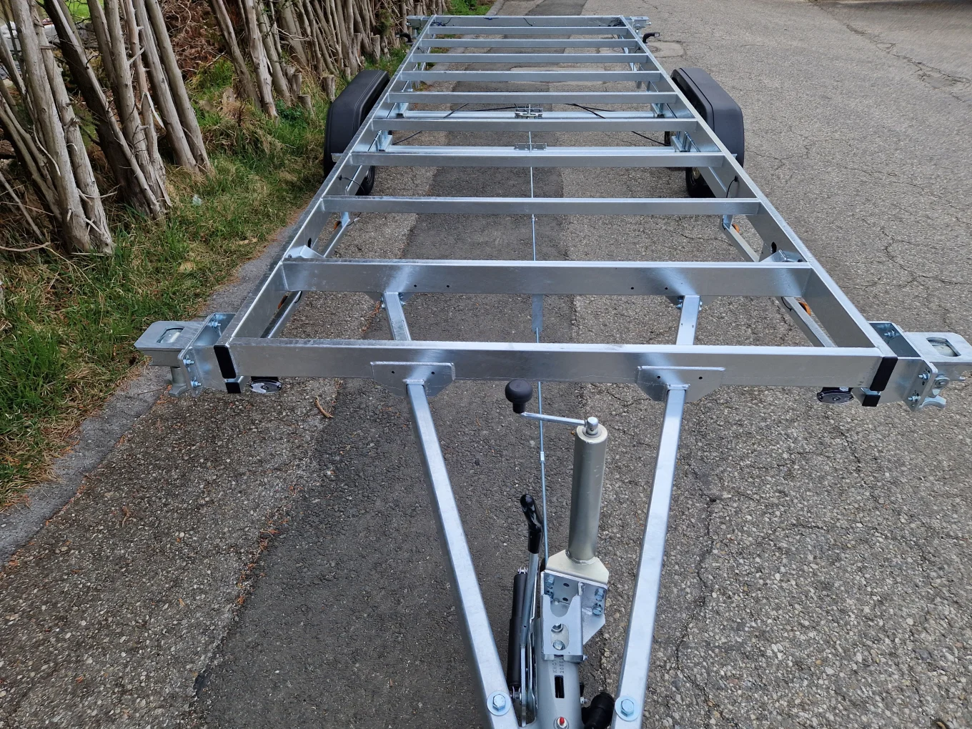 Containeranhänger HP 356024 für 20 FT Container, Tandem 2 x 1800 kg