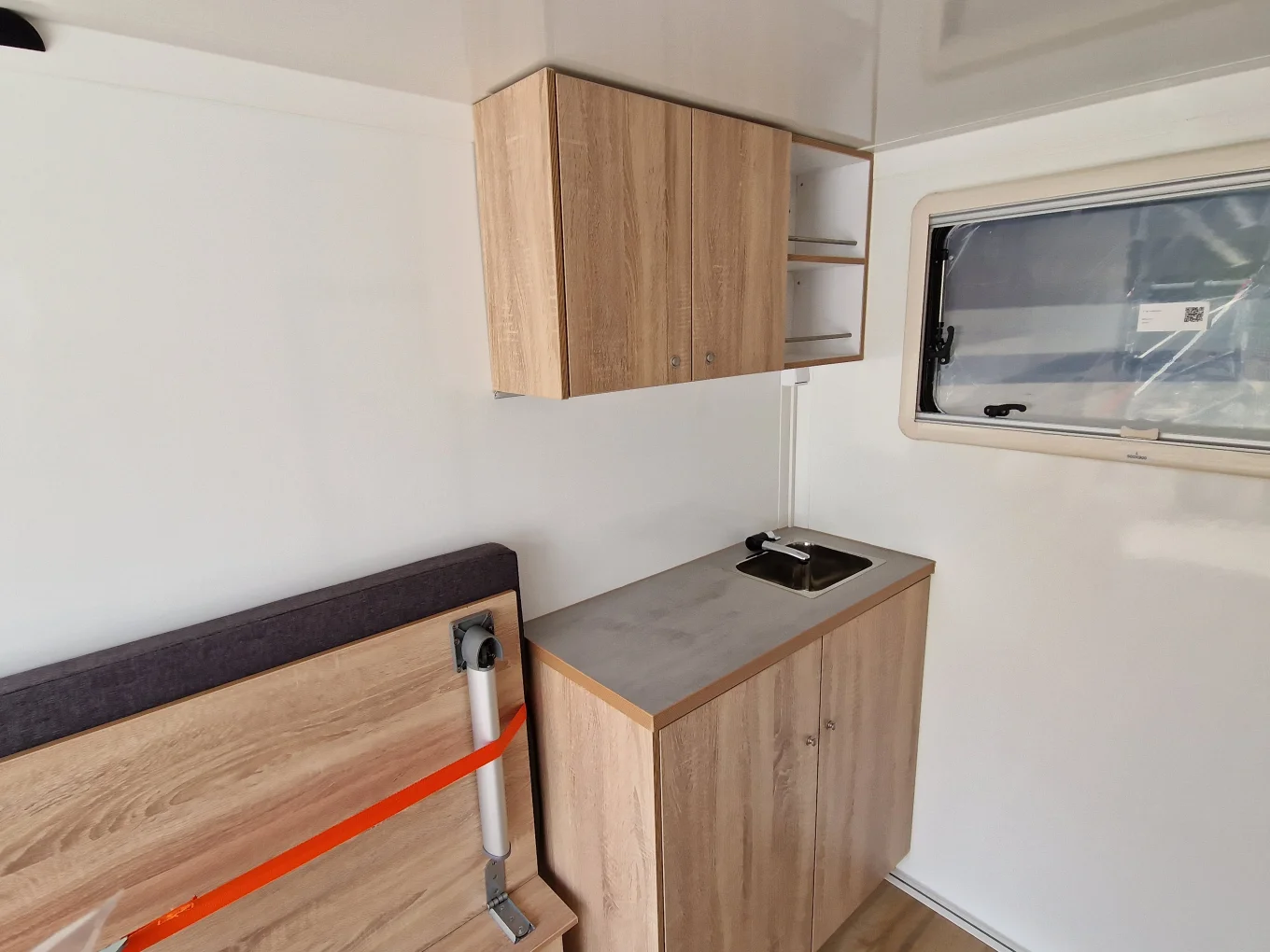 Kofferanhänger, Wohnanhänger, Speedcaravan HP 320 Cross-Offroad, 3000 x 1460 x 1900 mm, 1300 kg einachs