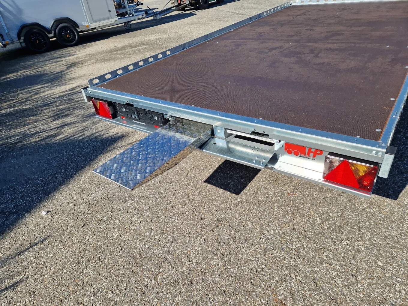 Autotransporter, Fahrzeugtransporter, Universalanhänger, Plateauanhänger HP 452027 ATP