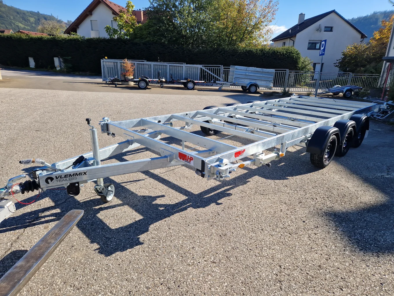 Containeranhänger HP 356024 für 20 FT Container, Tridem 3500 kg, 3 achser