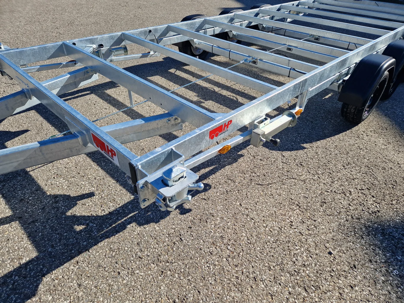 Containeranhänger HP 356024 für 20 FT Container, Tridem 3500 kg, 3 achser