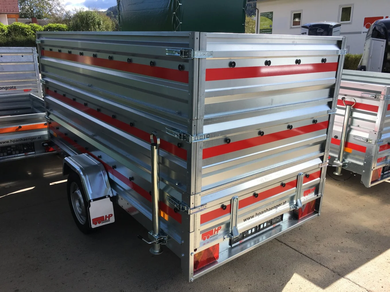 PKW Anhänger, Autoanhänger HP 2615 UAA, 2630x1500x1200 mm, 2xAufsatzwände, Flachplane, Stützrad