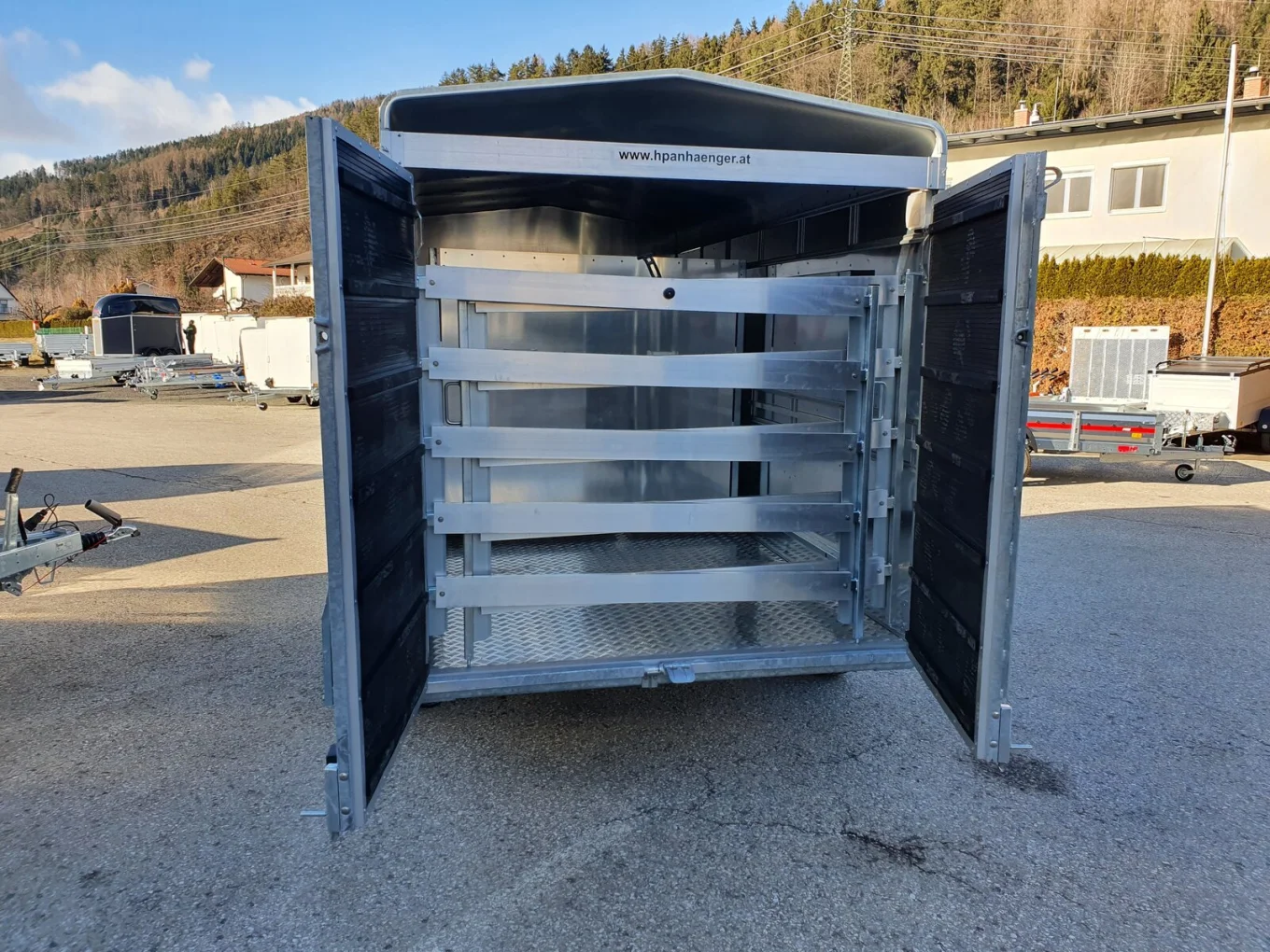 Viehanhänger, Tiertransporter, PKW-Anhänger HP 273618 VT, 3600x1770x1860 mm, 2700 kg GG