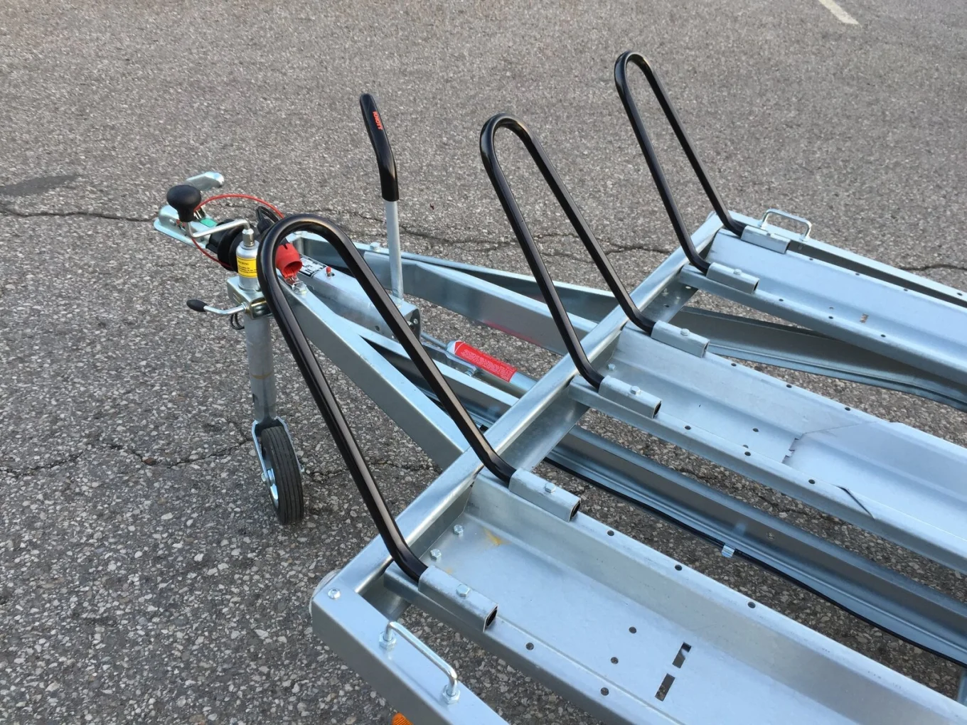 Motorradanhänger, Mod.: HP 1000M-2, 1000 kg gebremst bis zu 3 Motorräder, PKW-Anhänger