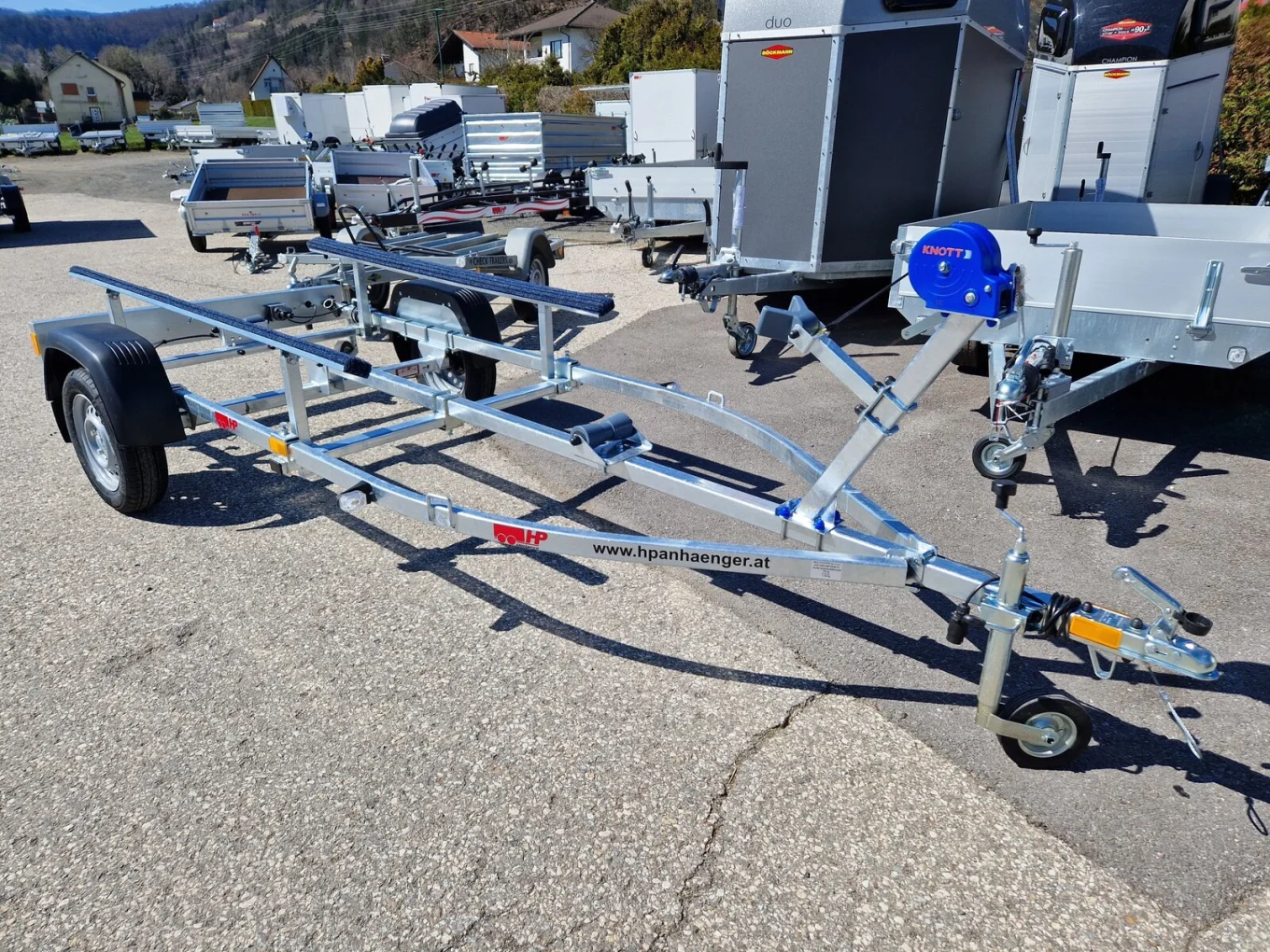Bootsanhänger ungebremst HP 750 BA-L, 750 kg ungebremst mit Langauflagen für Bootslänger und Jet-Ski bis max. 5,6 m