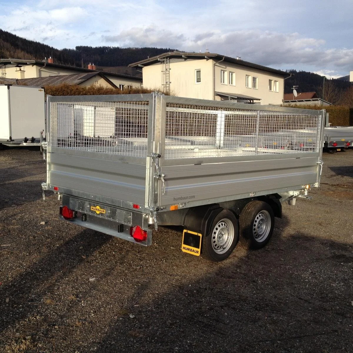 PKW-Anhänger, Rückwärtskipper, Humbaur HUK 152715 Alu Einachs-Rückwärts kippbar, 1.500kg mit Handpumpe