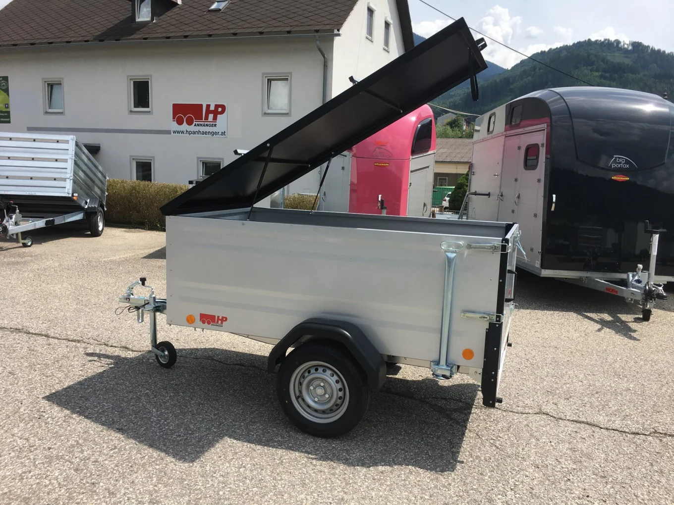 PKW Anhänger, Deckelanhänger-Kofferanhänger HP 2512 G72, 2470 x 1280 x 665 mm, inkl. Deckel versperrbar