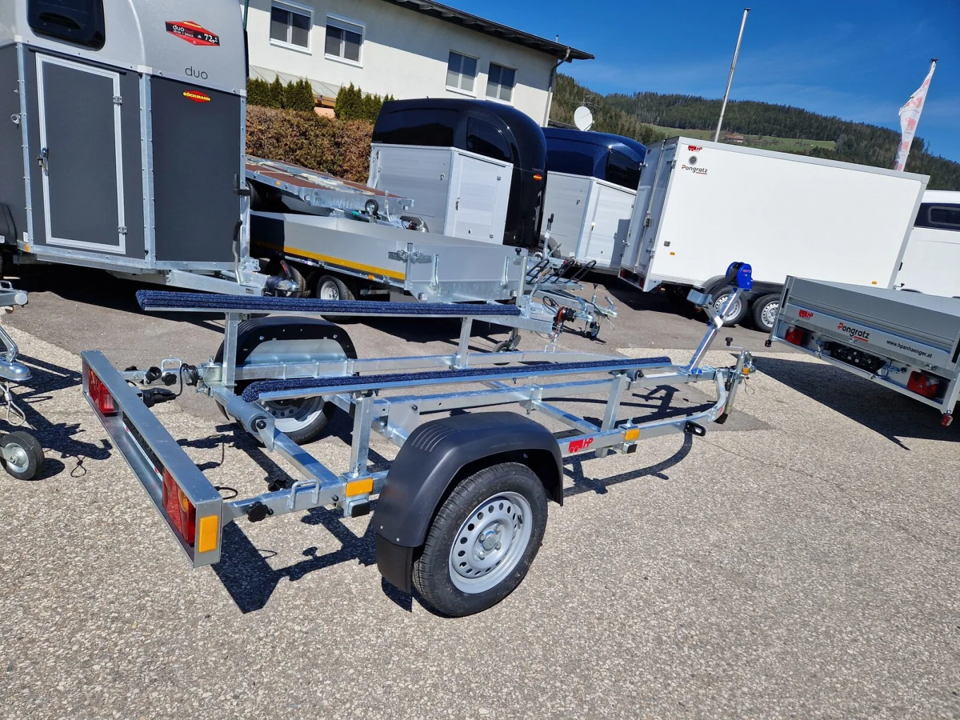 Bootsanhänger ungebremst HP 750 BA-L, 750 kg ungebremst mit Langauflagen für Bootslänger und Jet-Ski bis max. 5,6 m