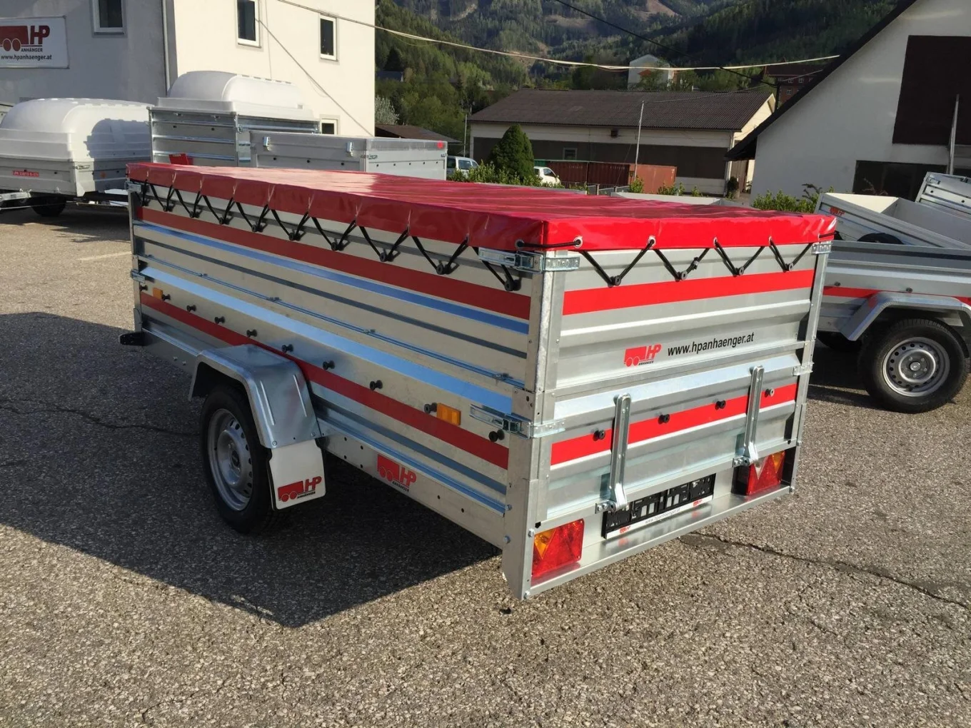 PKW-Anhänger HP 3015 GA13, 1300 kg gebremst, 3000 x 1500 x 400 mm, Stirn u. Rückwand klappbar, Set mit Aufsatzw. u. Flachplane