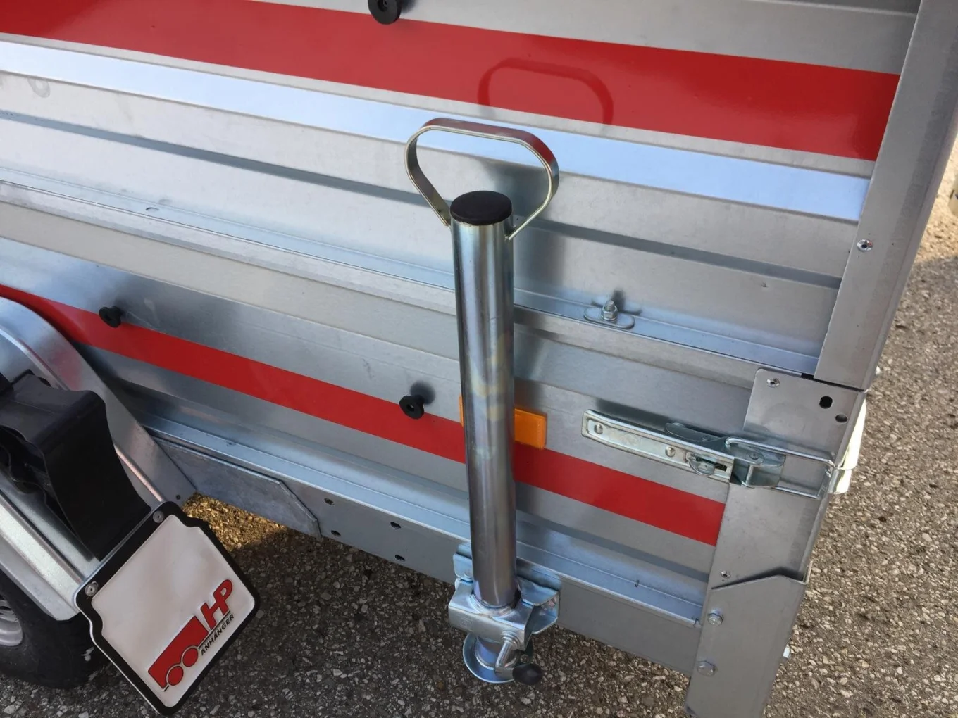 PKW Anhänger HP 3015 UAA, 3000x1500x1200 mm, 750 kg, 2xAufsatzwände, Flachplane, Stützrad