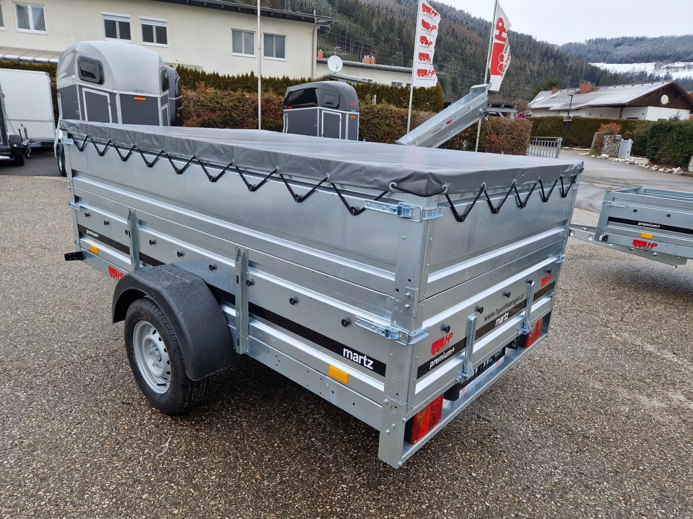 PKW Anhänger, Autoanhänger HP 2615 UA, 2630x1500x800 mm, Aufsatzwände 400 mm, Flachplane, Stützrad