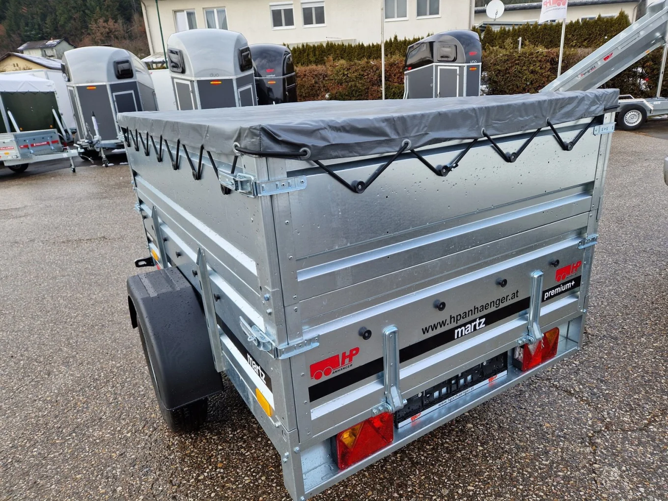 PKW Anhänger HP 3015 UA, 750 kg, 3000x1500x800 mm + Aufsatzwände u. Flachplane, Stützrad