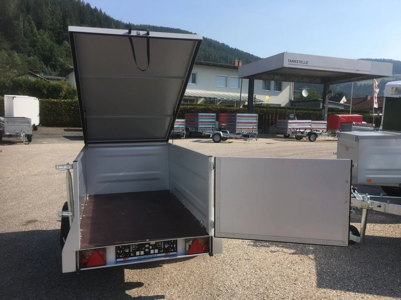 PKW-Anhänger, Deckelanhänger-Kofferanhänger HP 2011 G72, 1000 kg gebremst, 2020 x 1075 x 675 mm, inkl. Deckel versperrbar