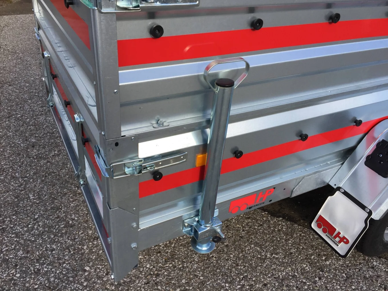 PKW-Anhänger HP 3015 GA13, 1300 kg gebremst, 3000 x 1500 x 400 mm, Stirn u. Rückwand klappbar, Set mit Aufsatzw. u. Flachplane