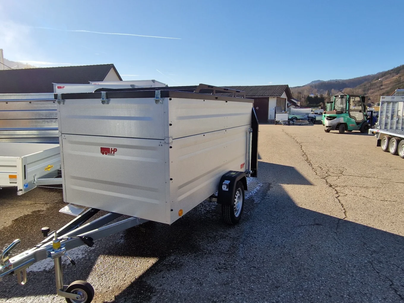 PKW-Anhänger, Deckelanhänger-Kofferanhänger HP 2512 U72, 750 kg ungebremst, 2435 x 1235 x 665 mm, inkl. Deckel versperrbar