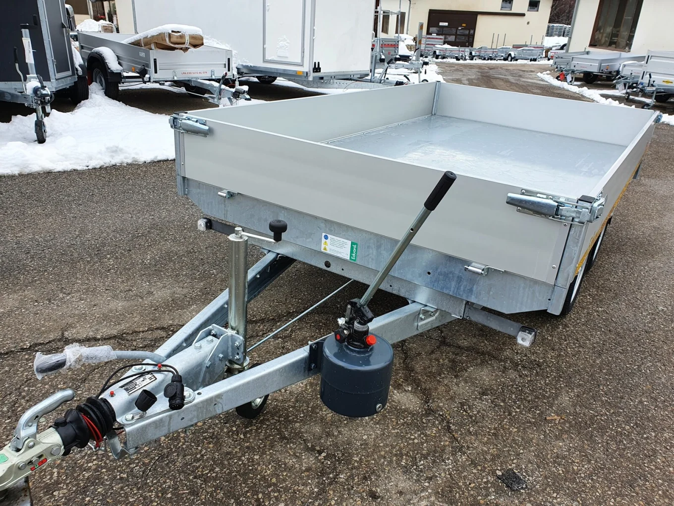 PKW-Anhänger, 3-Seiten Kipper Eduard 3518 3-SK EP, 3580 x 1800 x 300 mm, 3500 kg GG, hydraulisch mit E-Kombipumpe