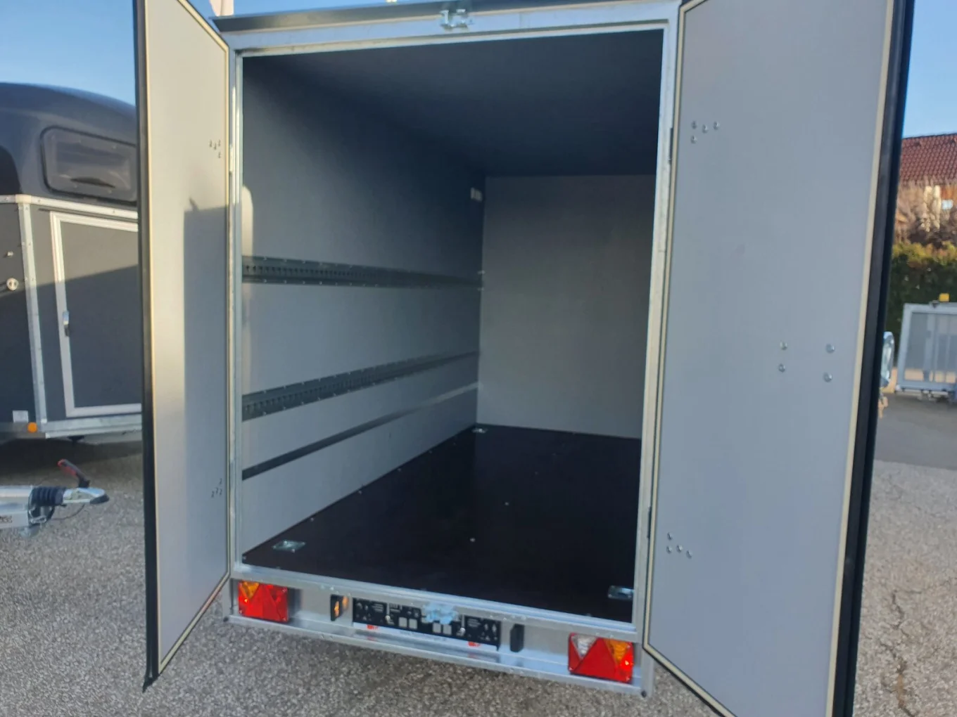 Kofferanhänger, PKW-Anhänger HP 153015-18 HK, 1500 kg gebremst