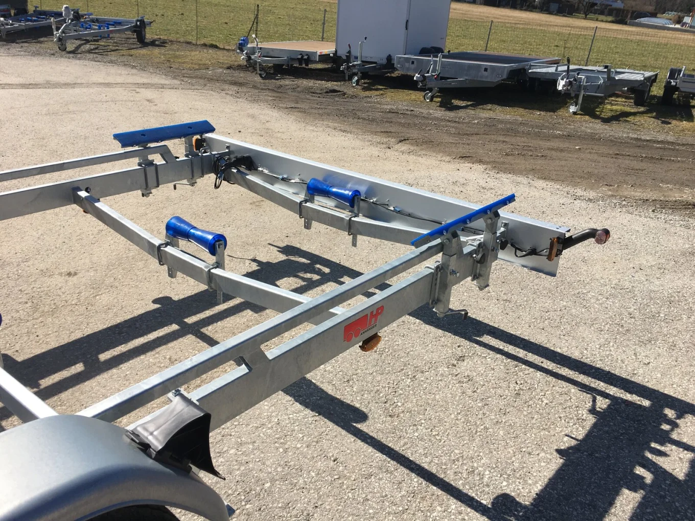 Bootsanhänger, Bootstrailer, PKW-Anhänger HP 3500 BA für Motorboote bis 8,5 m, Tandem 3500 kg
