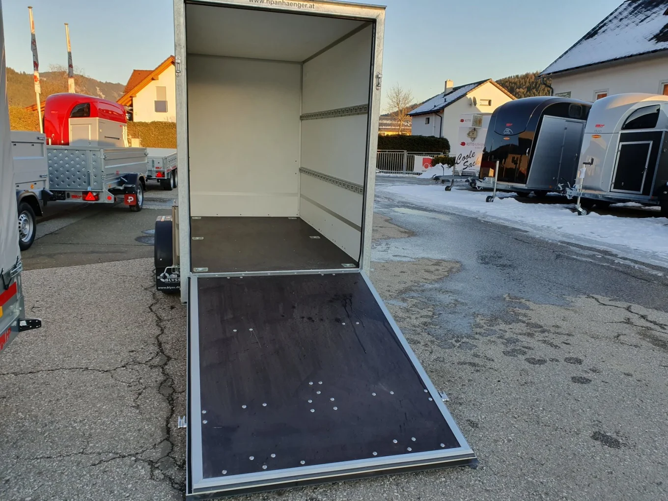 PKW-Anhänger, Autoanhänger, Kofferanhänger HP 132615-18 HK, 2620 x 1500 x 1800 mm