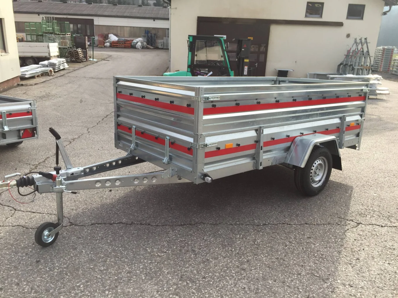 PKW-Anhänger HP 3015 GA13, 1300 kg gebremst, 3000 x 1500 x 400 mm, Stirn u. Rückwand klappbar, Set mit Aufsatzw. u. Flachplane